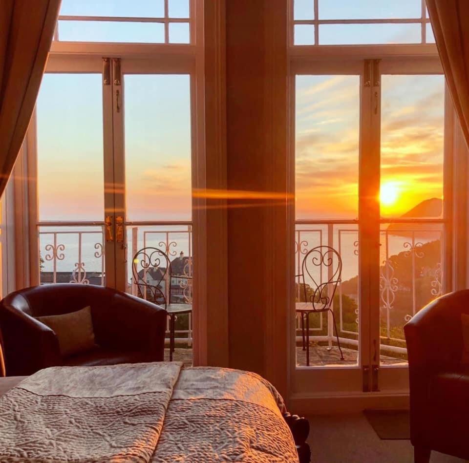 Highcliffe House Bed & Breakfast Lynton Exterior photo